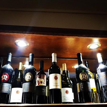 Готель House Of Wine Kutjevo Екстер'єр фото